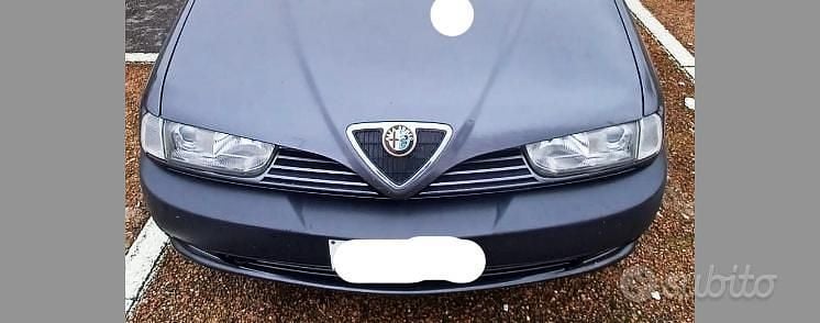 Usata Alfa Romeo 145 120 CV (88 kW) 1997 Utilitaria