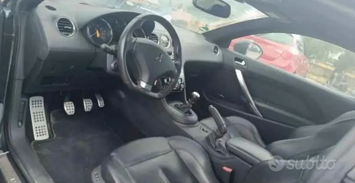 Usata Peugeot RCZ 200 CV (147 kW) 2011 Nero Coupé