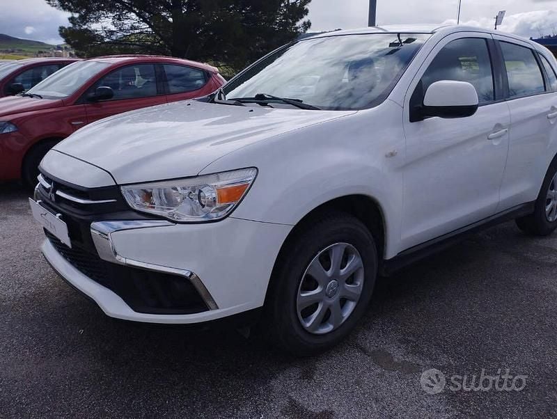 Usata Mitsubishi ASX Invite 114 CV (83 kW) 2018 Bianco SUV