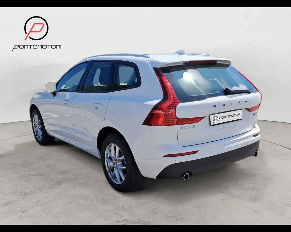 Usata Volvo XC60 Business Edition 190 CV (139 kW) 2017 Bianco SUV