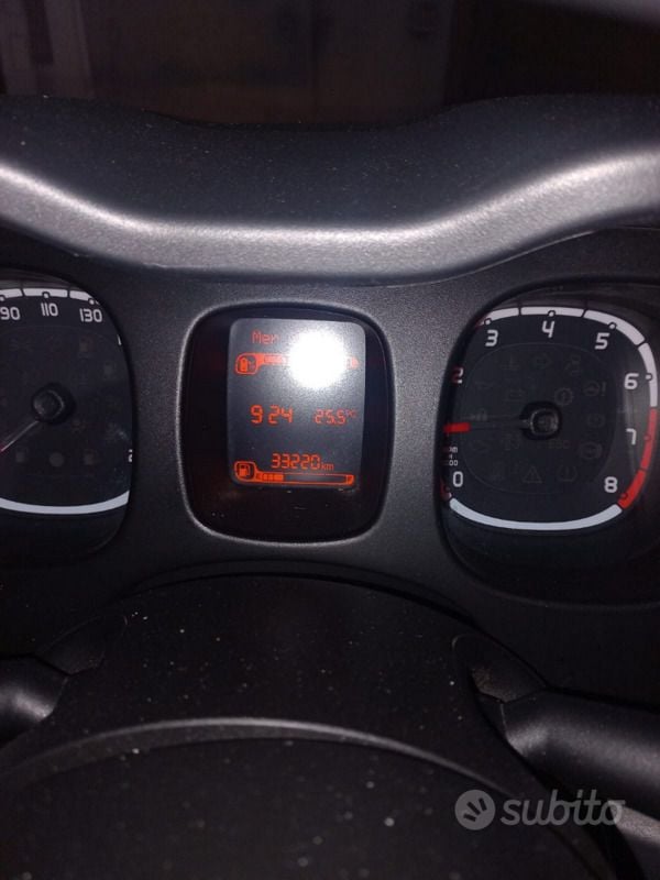 Usata Fiat Panda 70 CV (51 kW) 2021 Grigio Utilitaria