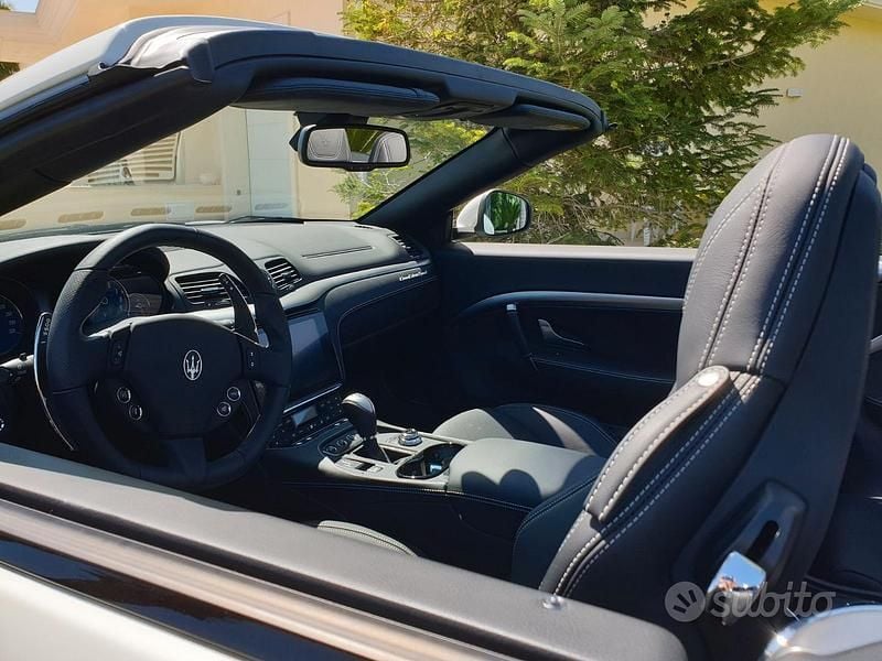 Usata Maserati GranCabrio 460 CV (338 kW) 2019 Bianco Cabrio