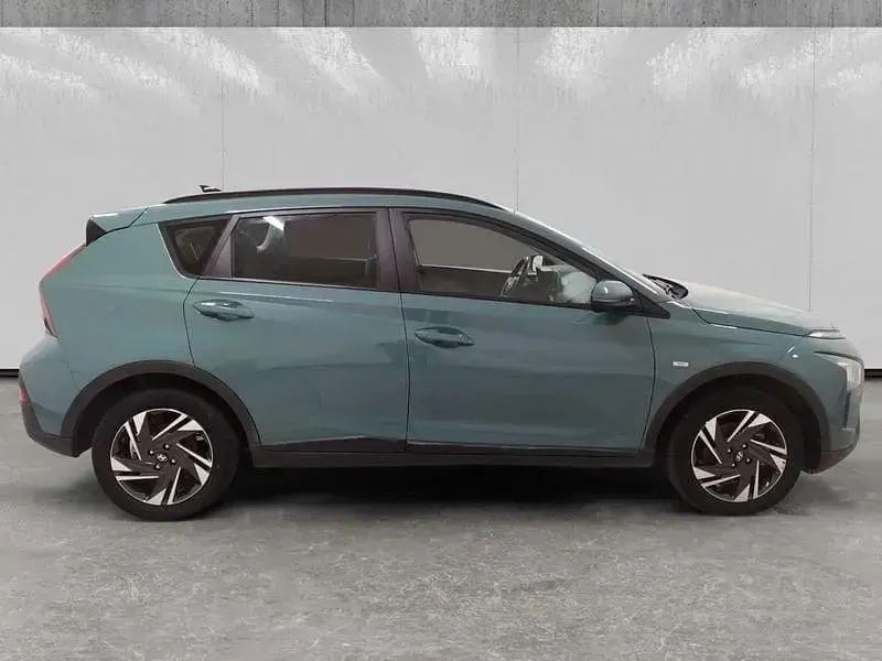 Usata Hyundai Bayon 100 CV (73 kW) 2023 Verde SUV