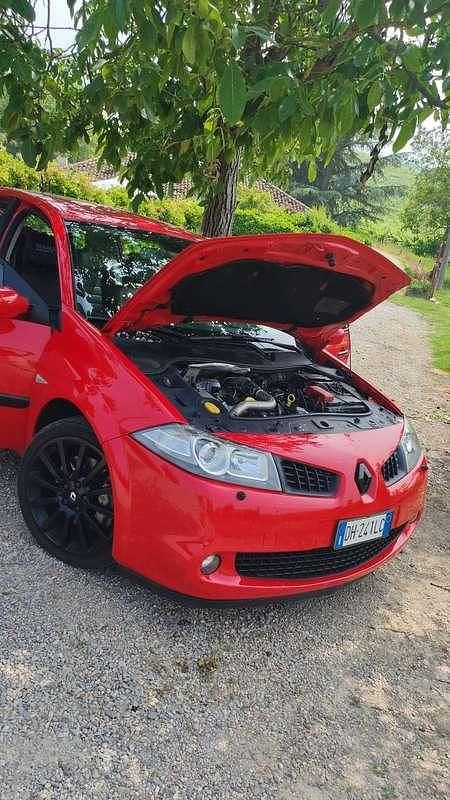 Usata Renault Mégane II 224 CV (164 kW) 2007 Berlina