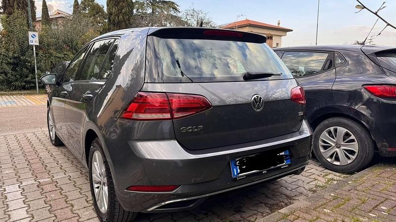 Usata VW Golf VII Business 110 CV (80 kW) 2017 Berlina