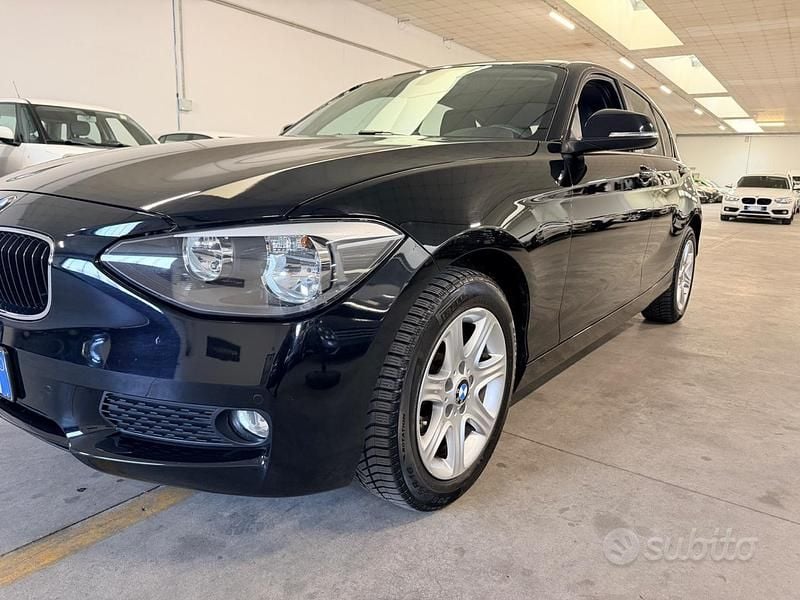 Usata BMW 118 Sport Line 143 CV (105 kW) 2014 Nero Utilitaria