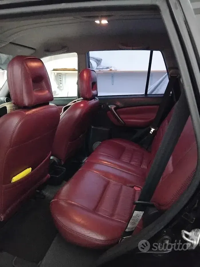 Usata Toyota RAV4 2004 Nero SUV