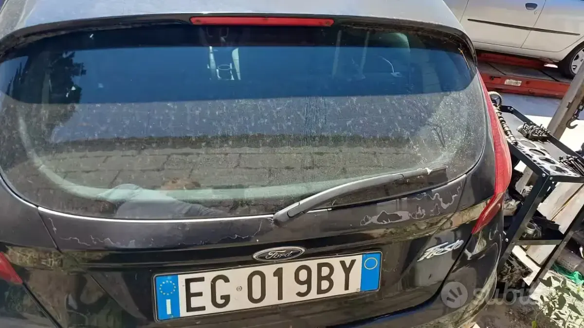 Usata Ford Fiesta 60 CV (44 kW) 2011 Nero Berlina