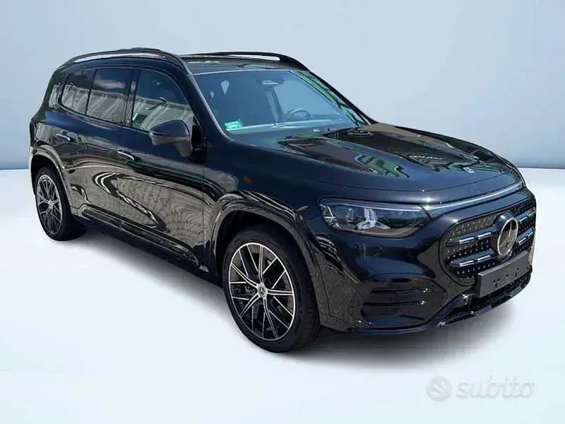 Nuova Mercedes GLB250 AMG Line Premium 199 kW (271 CV) 2026 Nero SUV