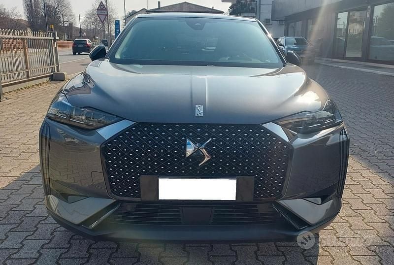 Usata DS Automobiles DS3 Opera 131 CV (96 kW) 2024 Grigio SUV
