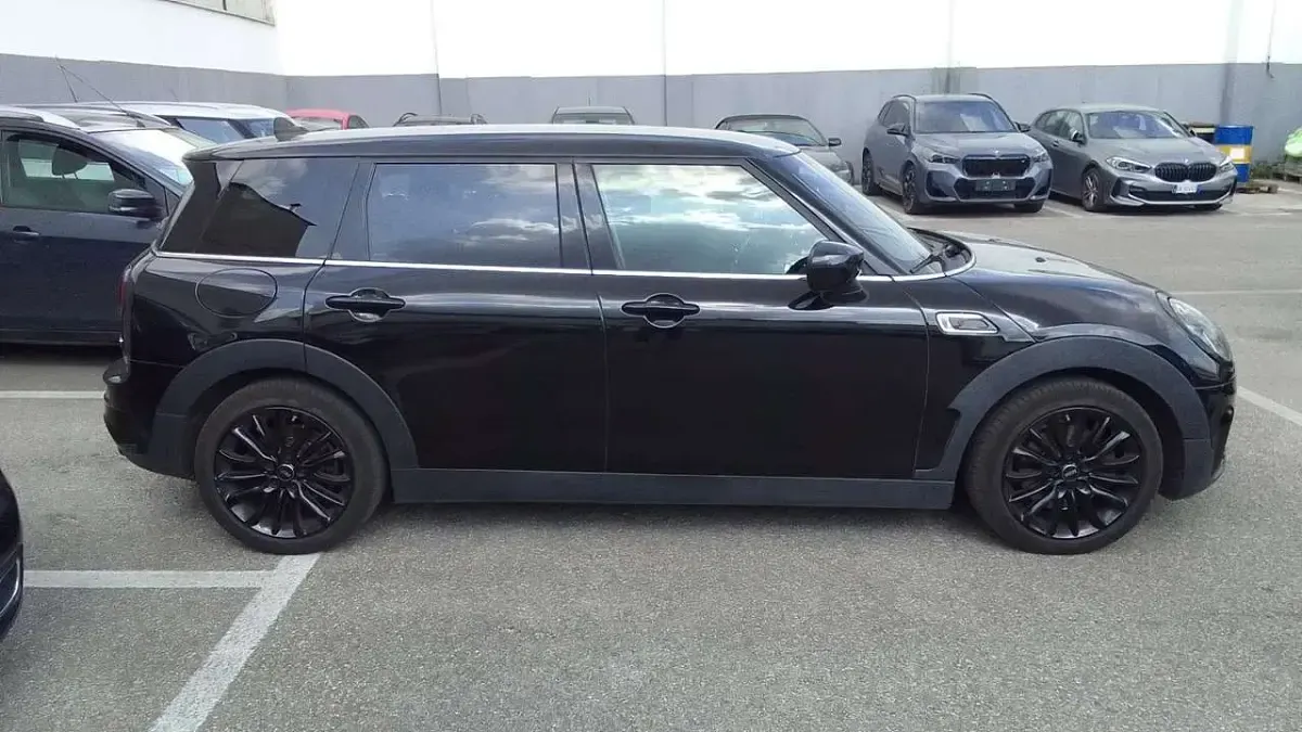 Usata Mini Cooper SD Clubman Classic 190 CV (139 kW) 2022 Nero Station wagon