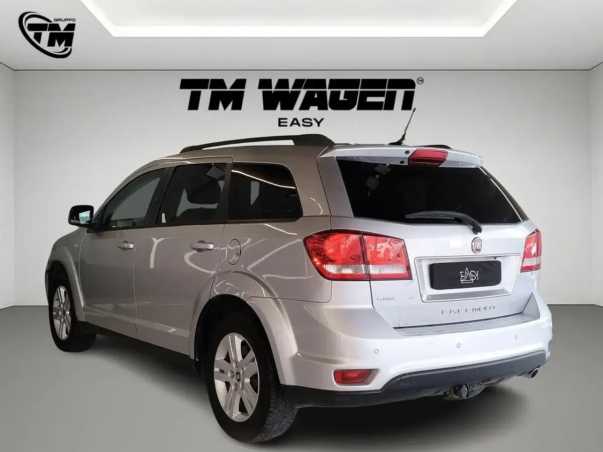 Usata Fiat Freemont Urban 170 CV (125 kW) 2014 Argento SUV