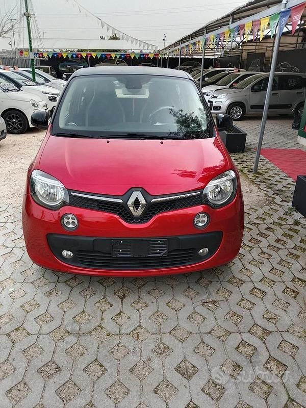Usata Renault Twingo 90 CV (66 kW) 2016 Rosso Utilitaria