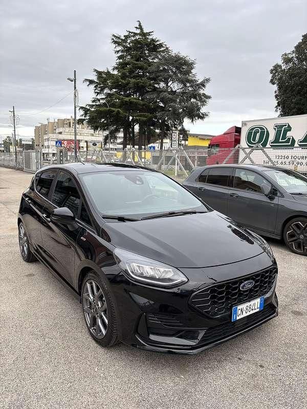 Usata 2023 Ford Fiesta ST-Line Berlina | 15.900 € (Buon prezzo) - Immagine 1/4