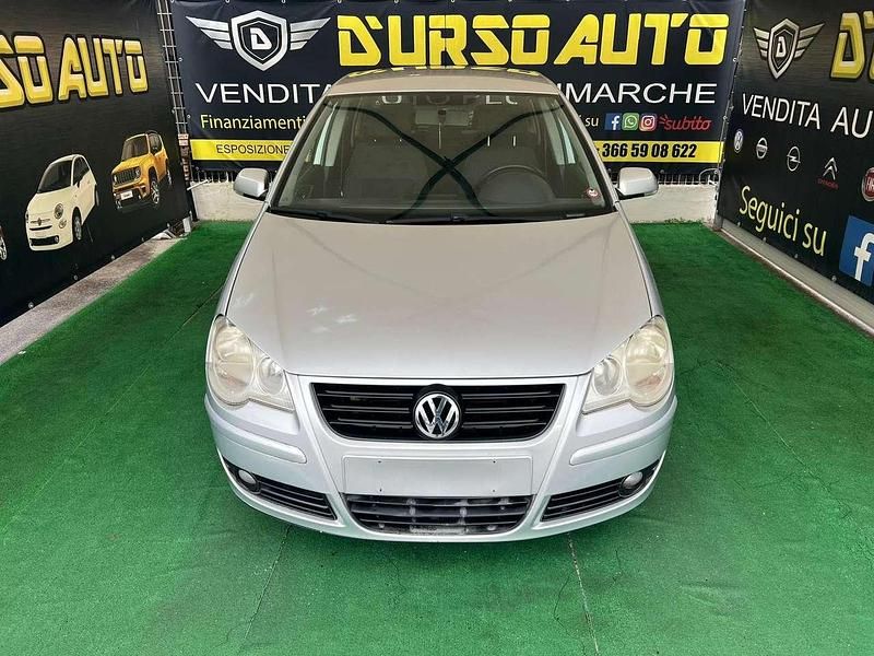 Usata VW Polo Comfortline 64 CV (47 kW) 2009 Metallizzato Berlina