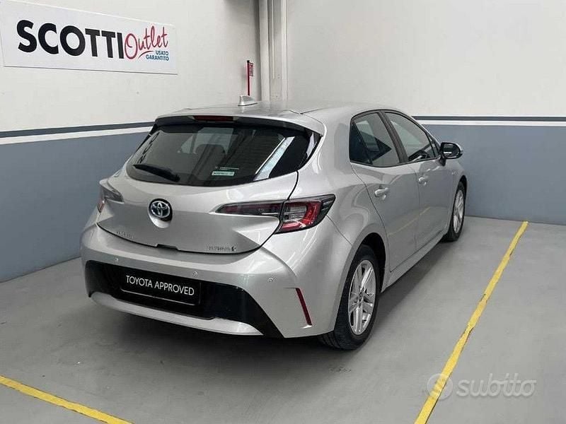 Usata Toyota Corolla Active 2019 Grigio Station wagon