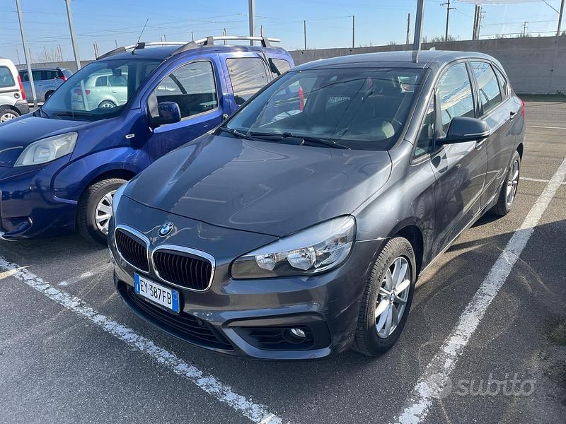 Usata BMW 218 Luxury Line 2015 Grigio Station wagon