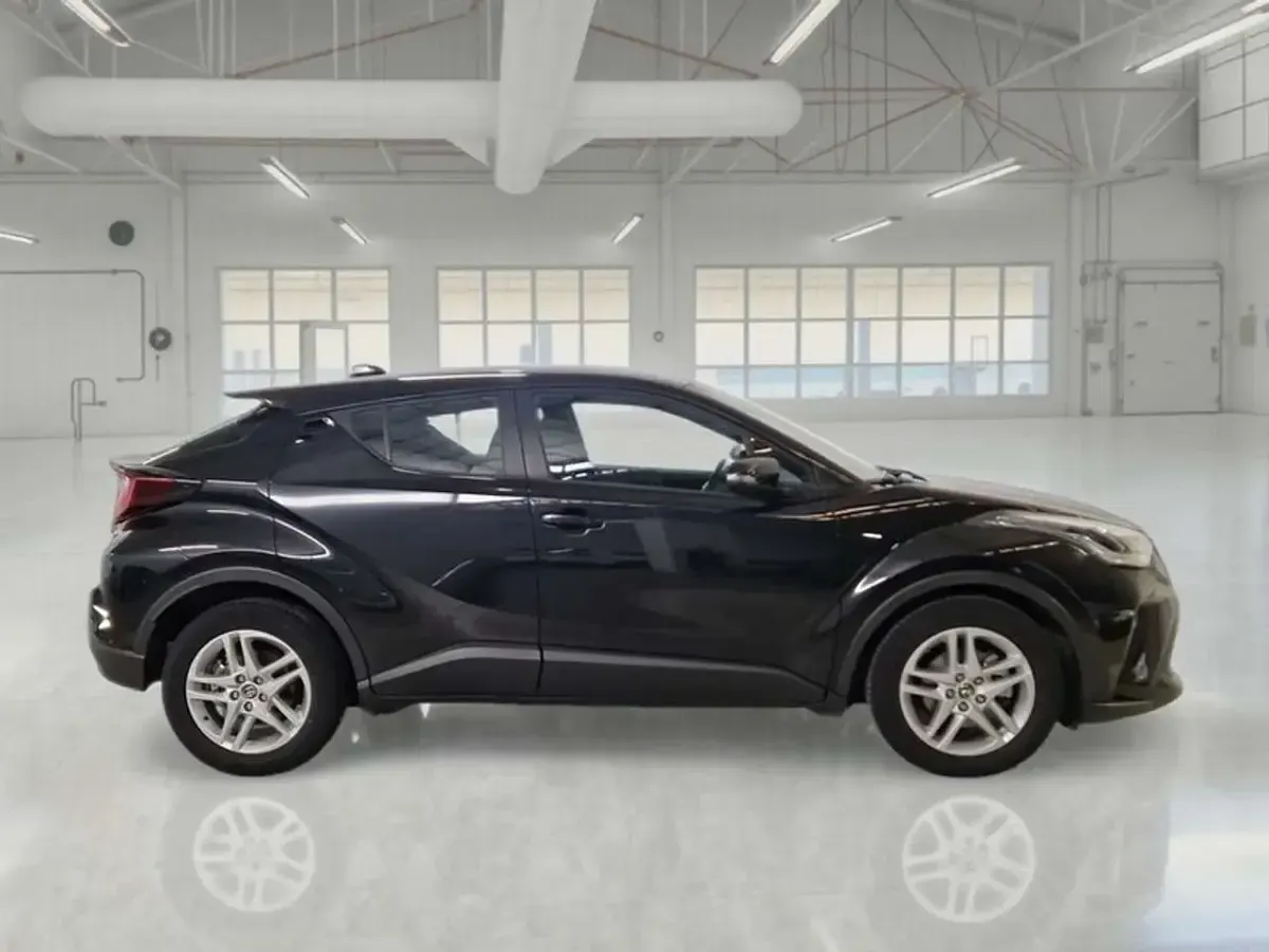 Usata Toyota C-HR Business Edition 98 CV (72 kW) 2022 Nero SUV