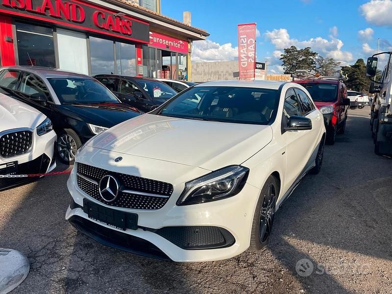 Usata Mercedes A180 Premium 122 CV (89 kW) 2018 Bianco Berlina