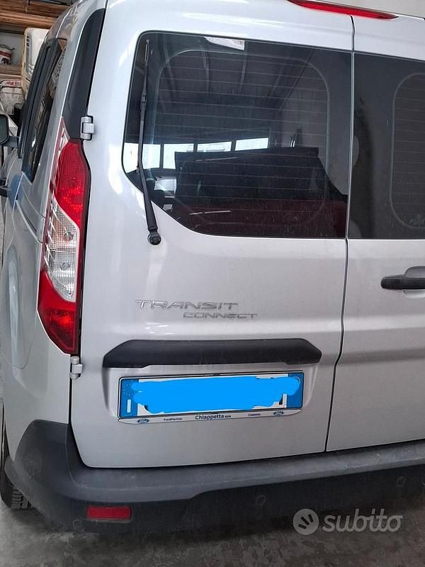 Begagnad Ford Transit Connect 101 HK (74 kW) 2024 Grå Minibuss