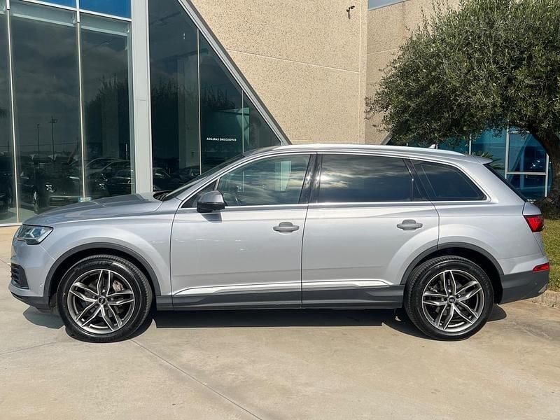 Usata Audi Q7 Business 286 CV (210 kW) 2021 Grigio SUV