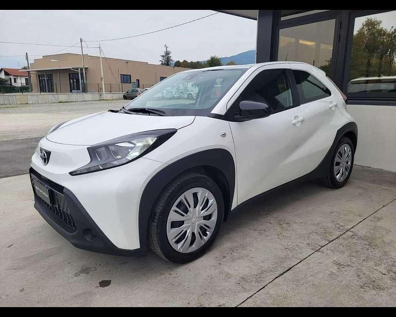 Usata Toyota Aygo X Active 72 CV (52 kW) 2023 Other SUV