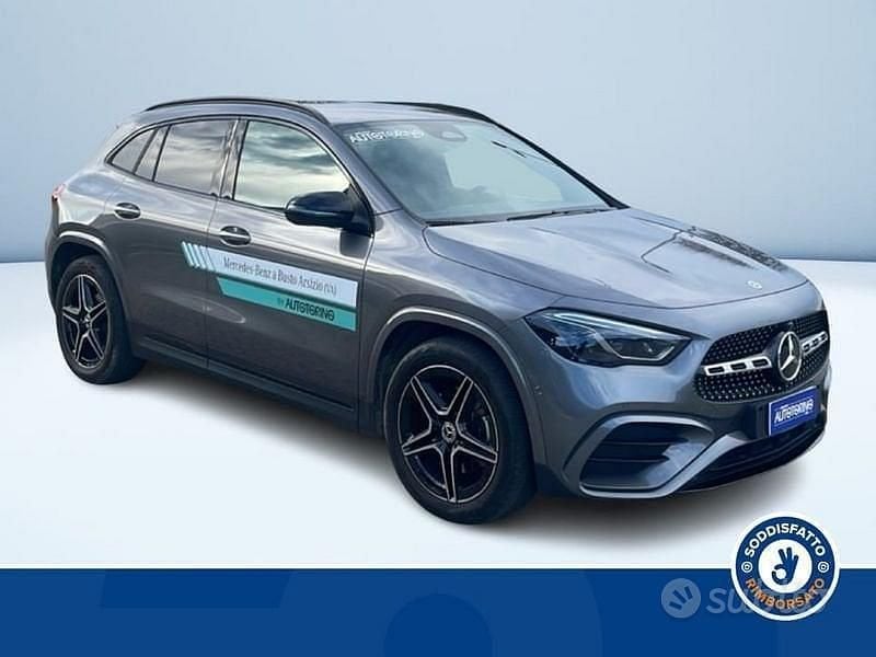 Usata Mercedes GLA200 Advanced Plus 149 CV (109 kW) 2025 Grigio SUV