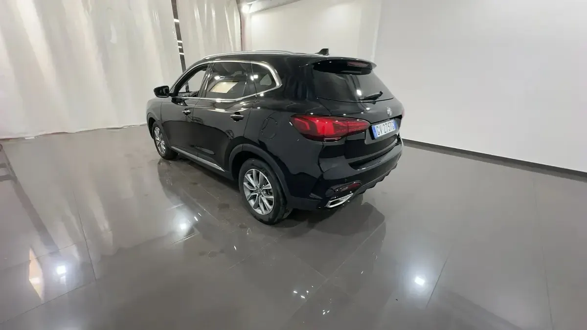 Usata MG HS Comfort 162 CV (119 kW) 2024 Pbc  pebble black SUV