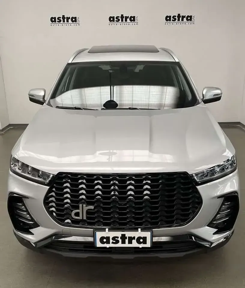 Usata DR DR 6.0 150 CV (110 kW) 2024 Argento SUV