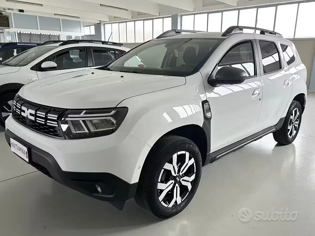 Occasion Dacia Duster Journey 101 ch (74 kW) 2023 Blanc SUV