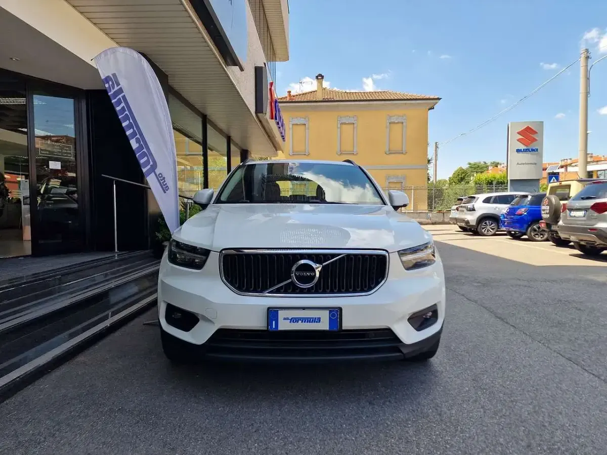 Usata Volvo XC40 Momentum 150 CV (110 kW) 2020 Other SUV