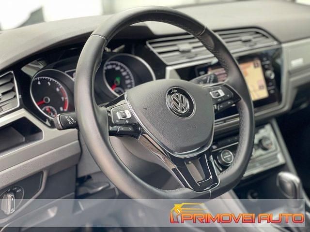 Usata VW Touran Comfortline 150 CV (110 kW) 2020 Argento Monovolume