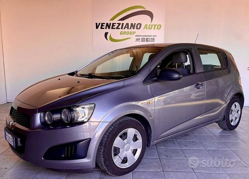 Usata Chevrolet Aveo LS 70 CV (51 kW) 2012 Grigio Berlina