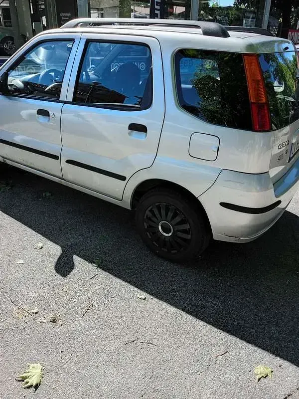 Usata Subaru Justy 84 CV (61 kW) 2001 Utilitaria