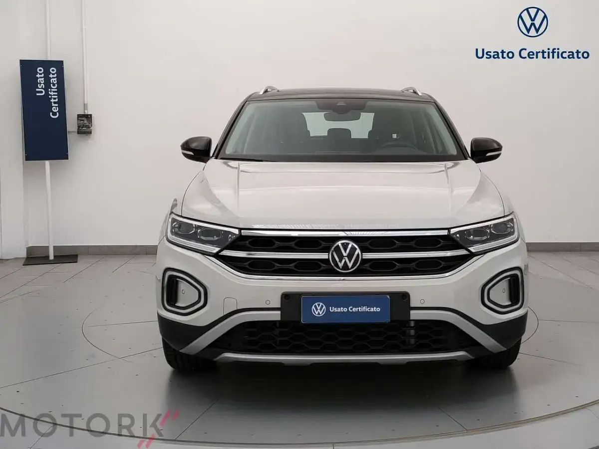 Usata VW T-Roc Style 150 CV (110 kW) 2023 Grigio SUV