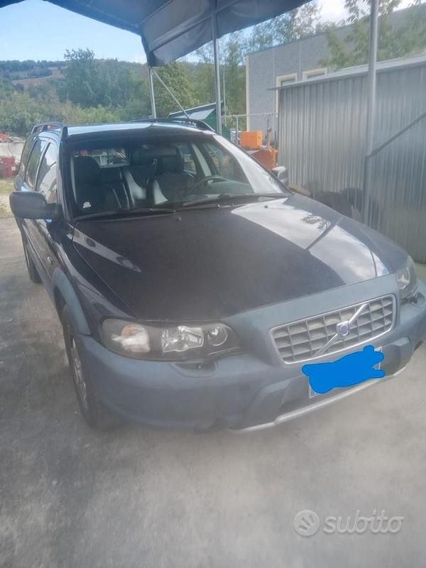 Usata Volvo XC70 Momentum 2003 Blu SUV