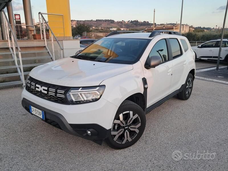 Bianco Usata 2023 Dacia Duster SUV | 15.990 € (Ottimo prezzo) - Immagine 1/4