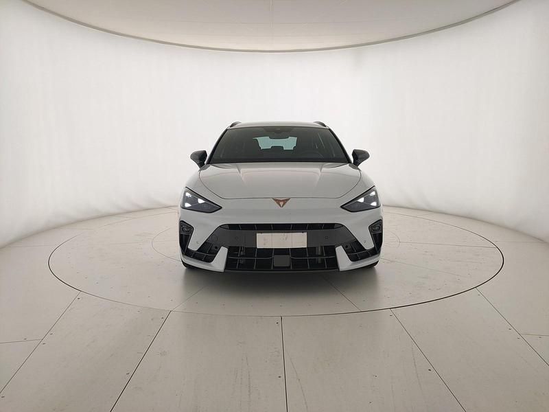 Usata Cupra Leon 150 CV (110 kW) 2025 Bianco nevada Station wagon