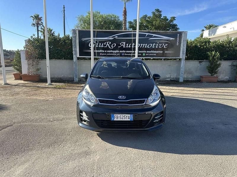 Other Usata 2015 Kia Rio Active Tre volumi | 5990 € (Buon prezzo) - Immagine 1/4