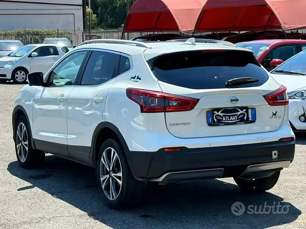 Usata Nissan Qashqai Tekna+ 116 CV (85 kW) 2019 Bianco SUV