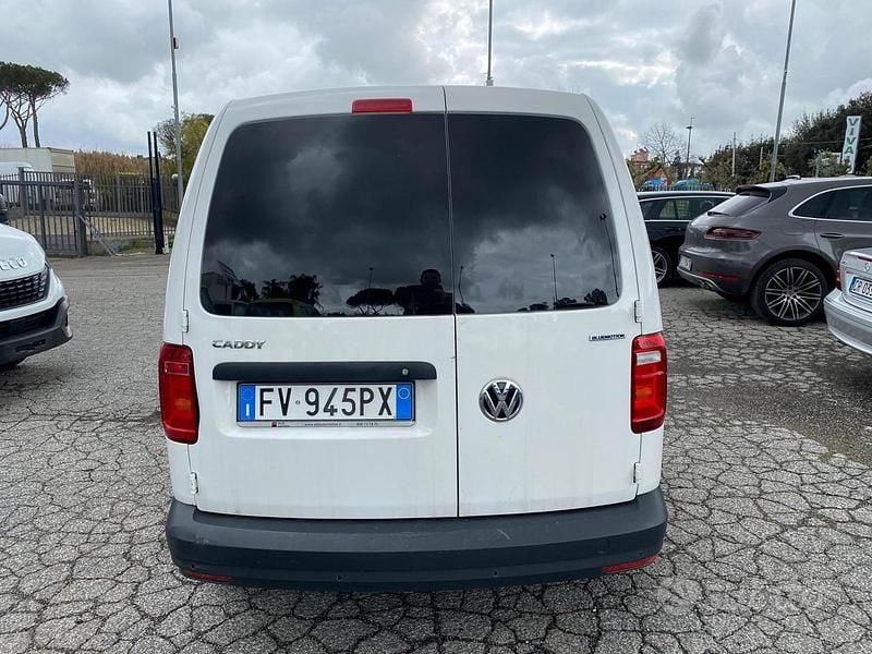 Usata VW Caddy 110 CV (80 kW) 2019 Bianco Monovolume
