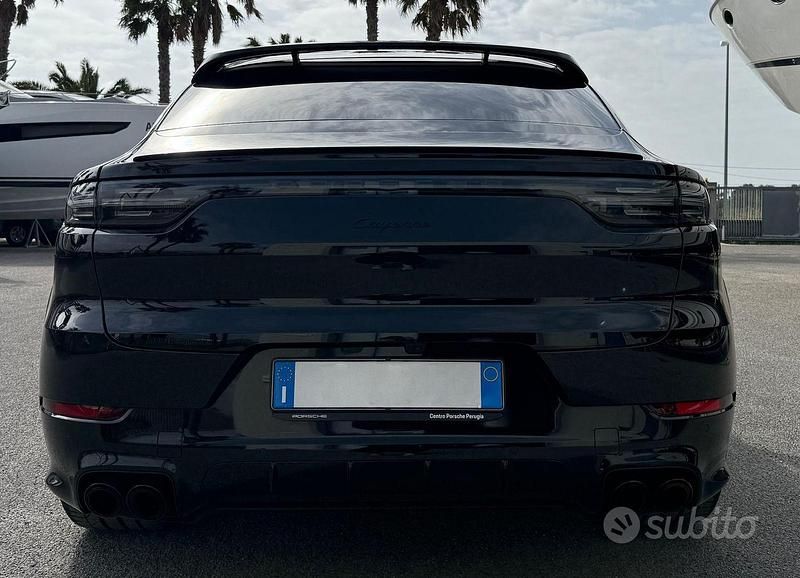 Usata Porsche Cayenne Platinum Edition 340 CV (250 kW) 2022 Nero SUV