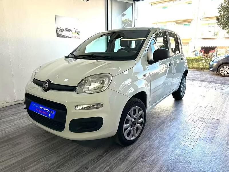 Usata Fiat Panda Easy 85 CV (62 kW) 2016 Bianco Utilitaria
