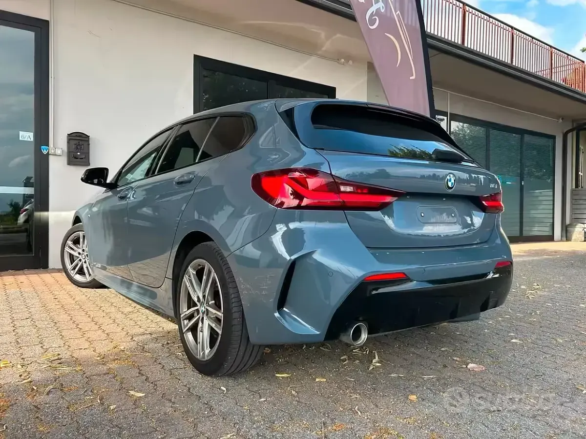 Usata BMW 118 M Sport 140 CV (102 kW) 2020 Grigio Utilitaria