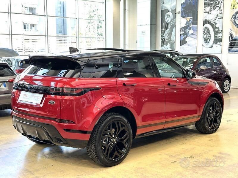 Usata Land Rover Range Rover evoque SE Dynamic 150 CV (110 kW) 2020 Firenze red SUV