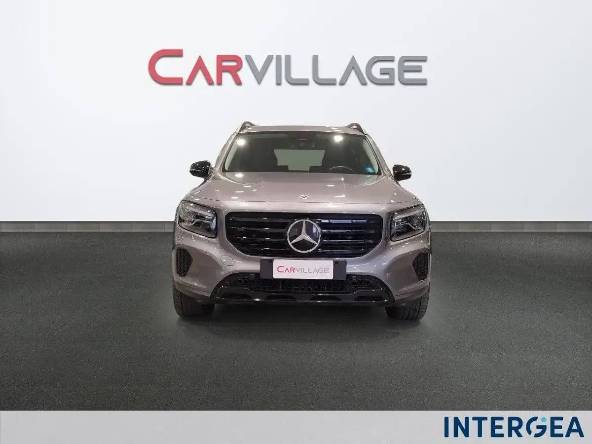 Usata Mercedes GLB200 Advanced Plus 150 CV (110 kW) 2024 Grigio SUV