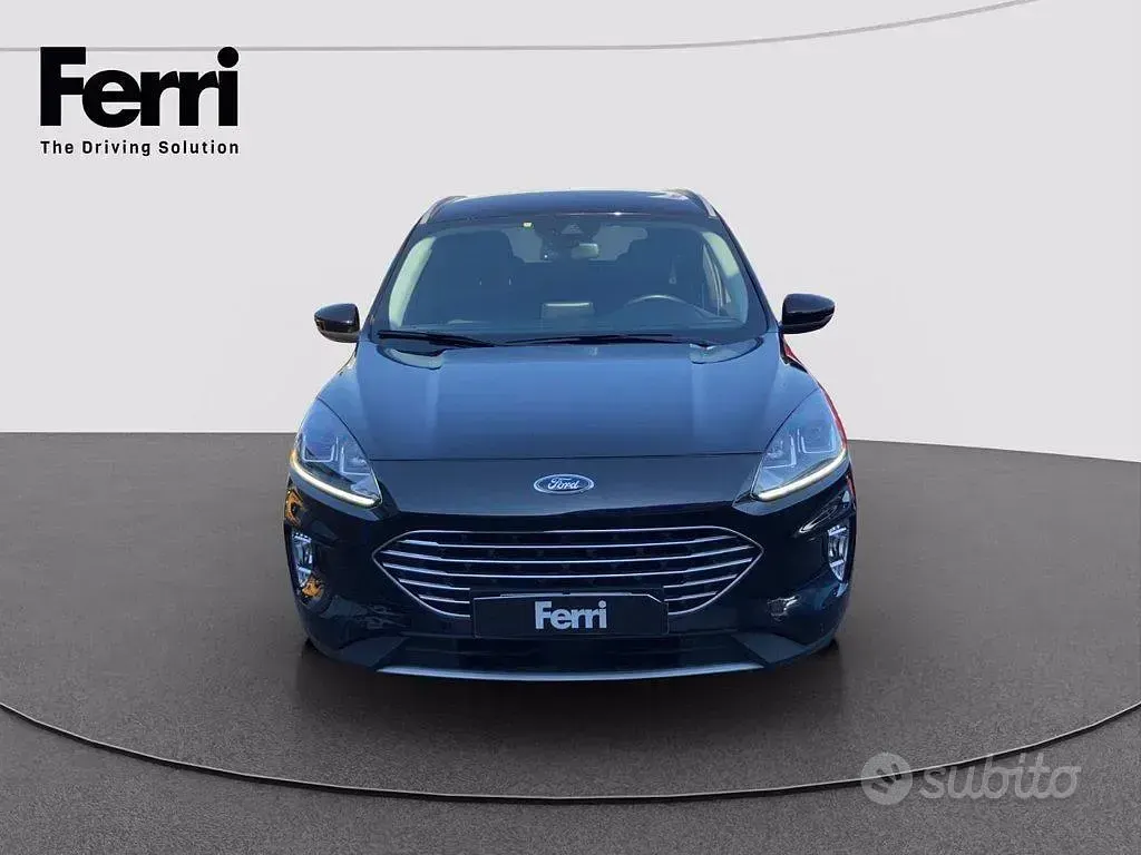 Usata Ford Kuga Titanium 120 CV (88 kW) 2024 Nero SUV