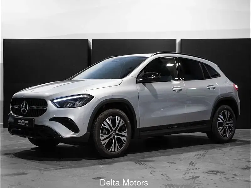 Usata Mercedes GLA200 Progressive 150 CV (110 kW) 2026 SUV