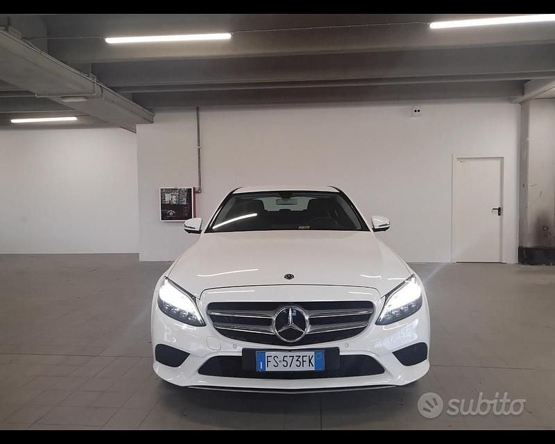 Usata Mercedes C220 194 CV (142 kW) 2018 Bianco Berlina