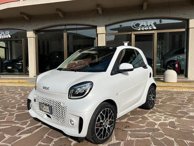 Usata Smart ForTwo Electric Drive Prime 40 kW (55 CV) 2021 Bianco Utilitaria
